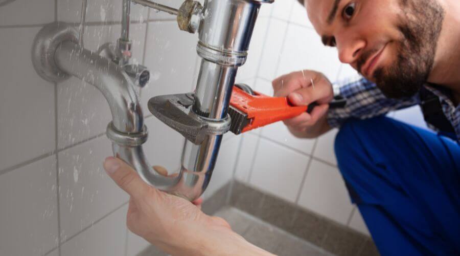 Professional same day plumber services in Tyner, IN